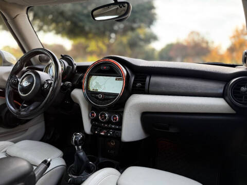 2014 MINI Hardtop Cooper