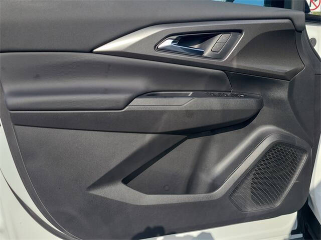 2026 Chevrolet Equinox EV LT 1