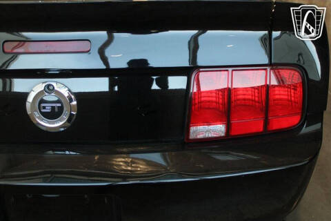 2005 Ford Mustang
