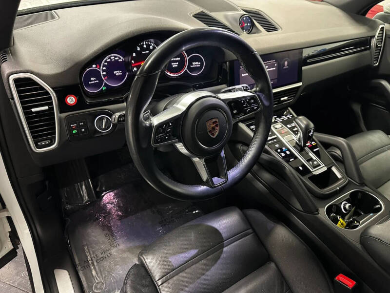2022 Porsche Cayenne
