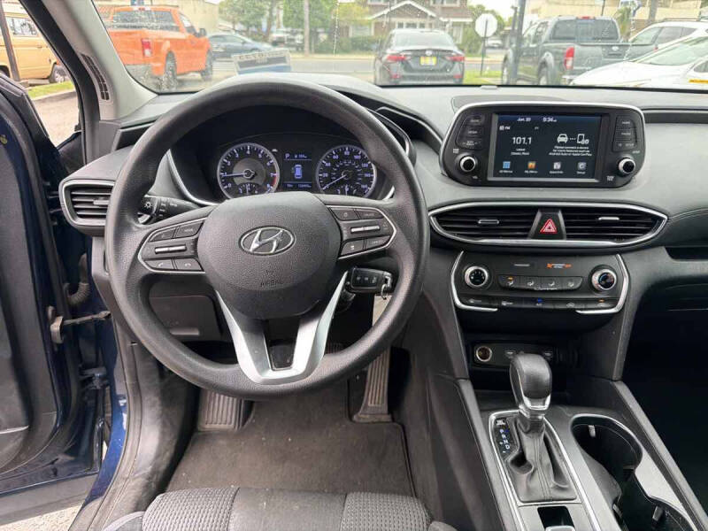 2020 Hyundai Santa Fe SE