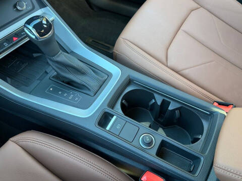 2025 Audi Q3 quattro S line Premium 45 TFSI