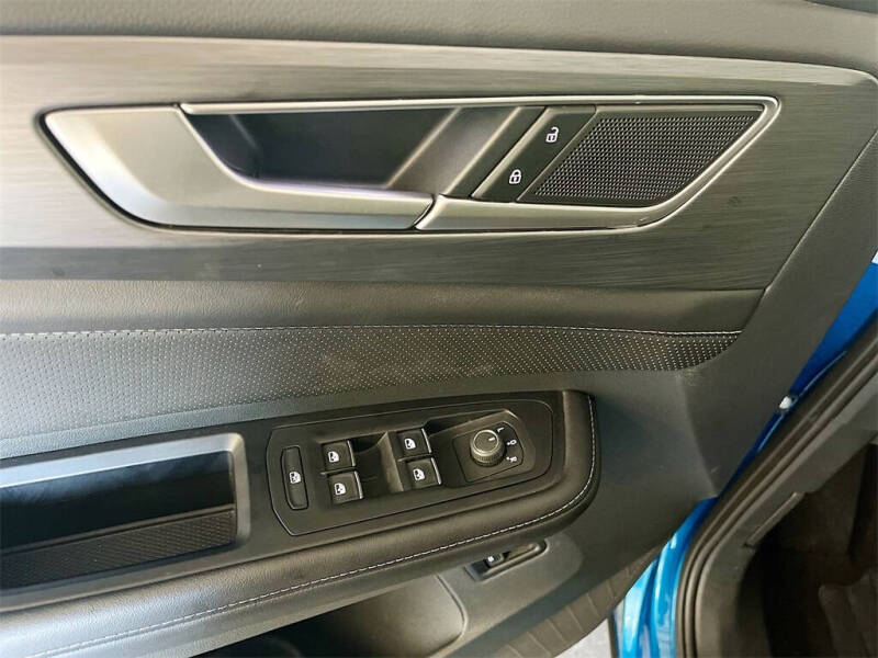 2024 Volkswagen Atlas Cross Sport SE