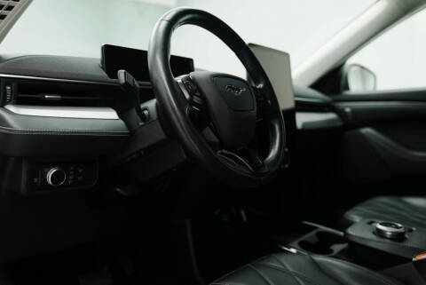 2021 Ford Mustang Mach-E Select