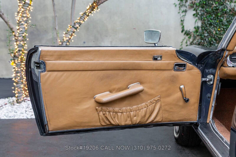 1970 Mercedes-Benz 280-Class