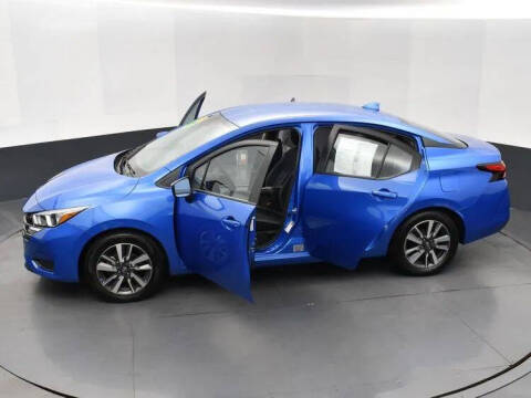 2023 Nissan Versa SV