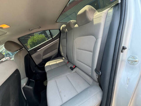 2019 Hyundai Elantra