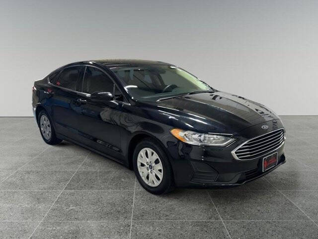 2019 Ford Fusion S
