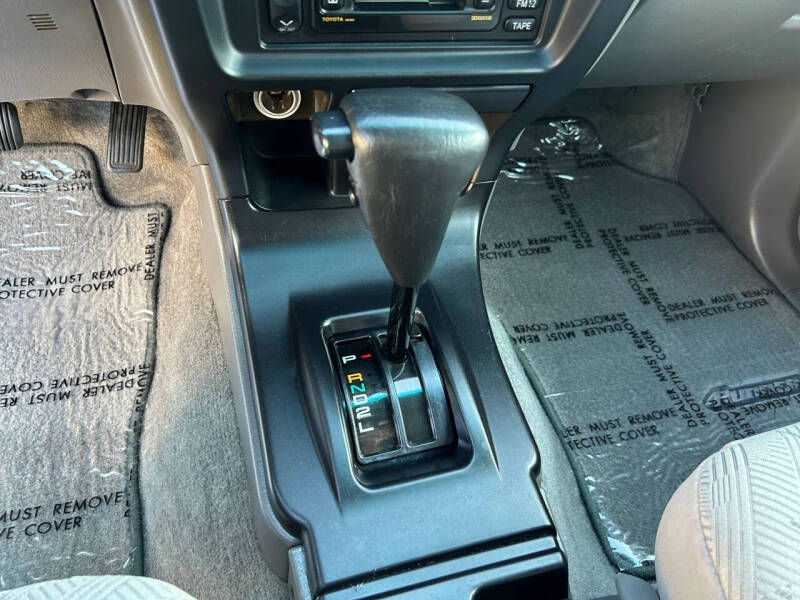2002 Toyota 4Runner SR5
