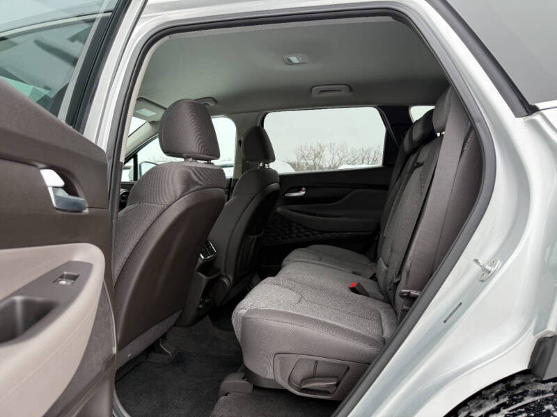 2020 Hyundai Santa Fe SE