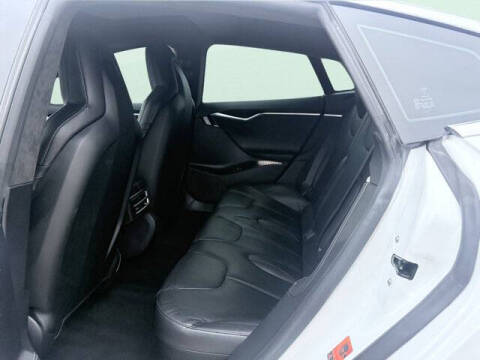 2016 Tesla Model S 75D