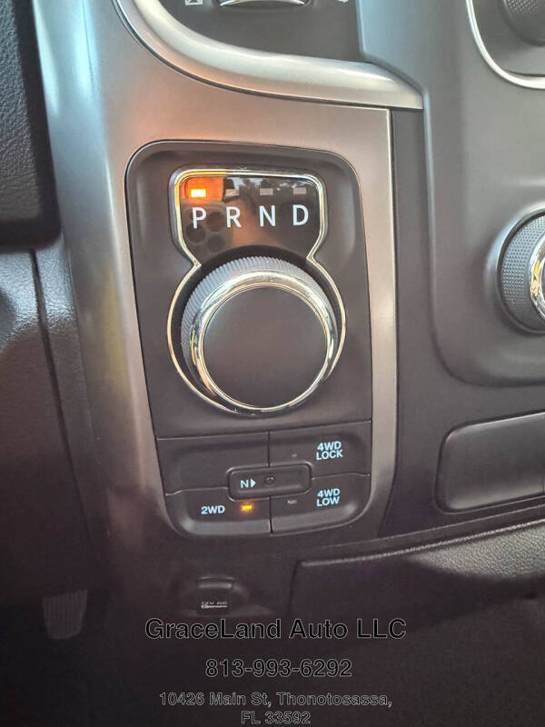 2021 RAM 1500 Classic SLT