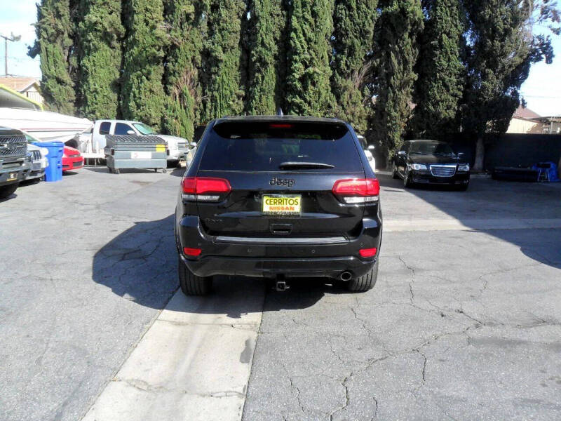 2017 Jeep Grand Cherokee Altitude
