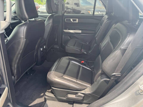 2021 Ford Explorer XLT