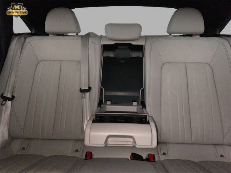 2024 Audi Q8 Sportback e-tron quattro Premium Plus S line