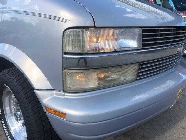 1999 Chevrolet Astro for sale at Extreme Auto Plaza in Des Moines, IA