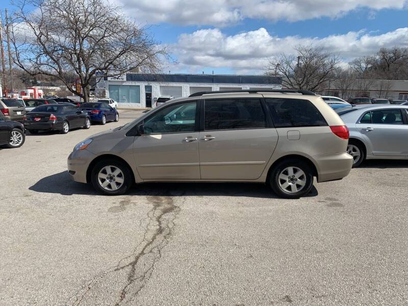 2007 Toyota Sienna for sale at SPORTS & IMPORTS AUTO SALES in Omaha NE