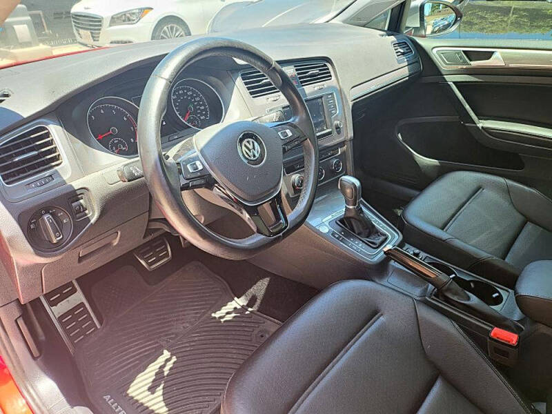 2017 Volkswagen Golf Alltrack