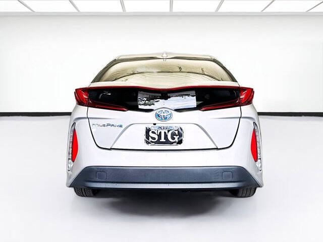 2021 Toyota Prius Prime LE