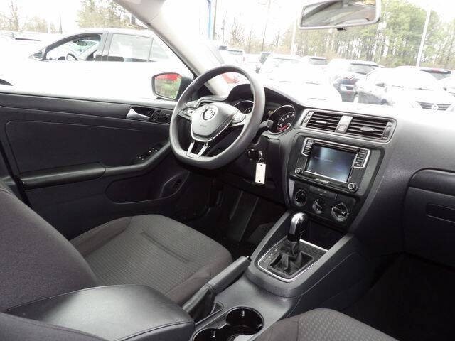 2016 Volkswagen Jetta