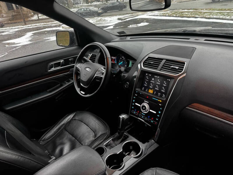 2019 Ford Explorer Limited