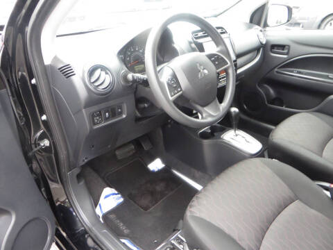 2024 Mitsubishi Mirage ES