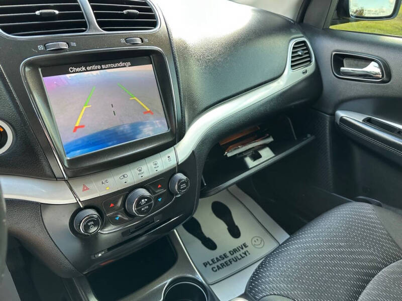 2019 Dodge Journey SE