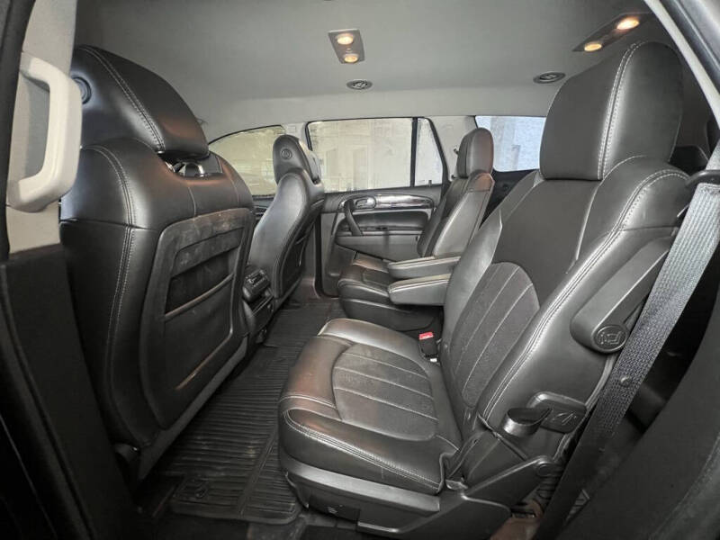 2017 Buick Enclave Leather