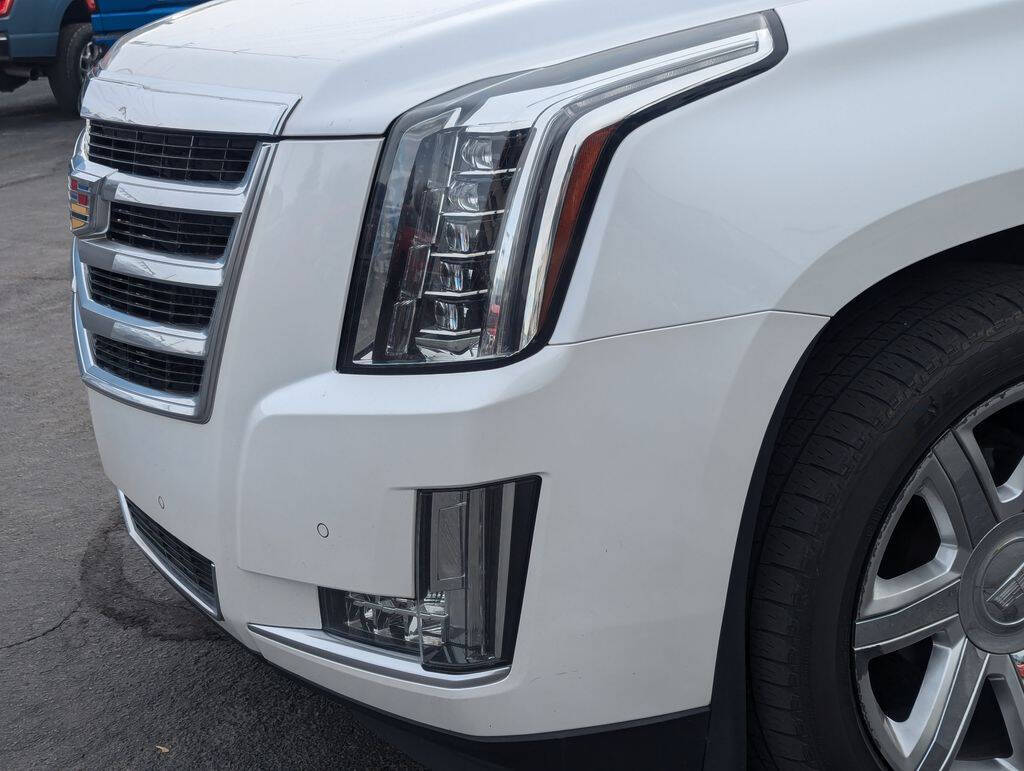 2016 Cadillac Escalade for sale at Axio Auto Boise in Boise, ID