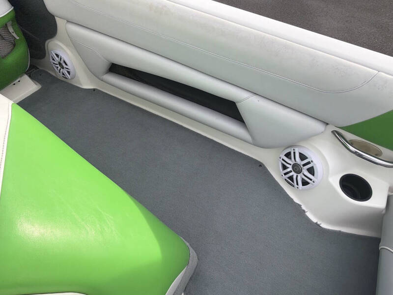 2003 Centurion Storm