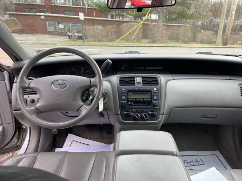 2004 Toyota Avalon XLS