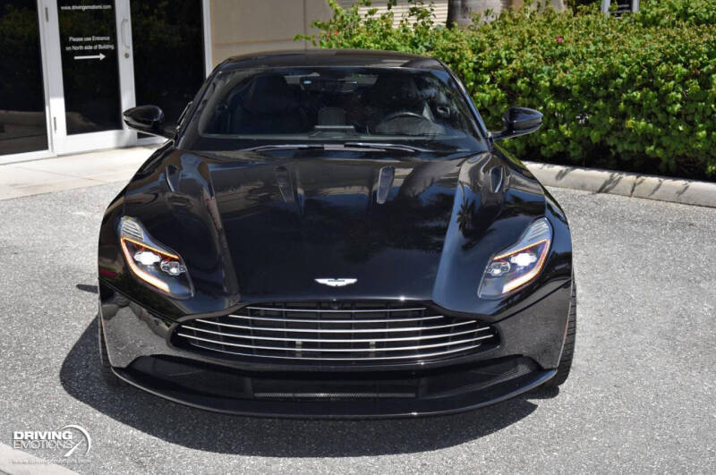 2018 Aston Martin DB11 V12