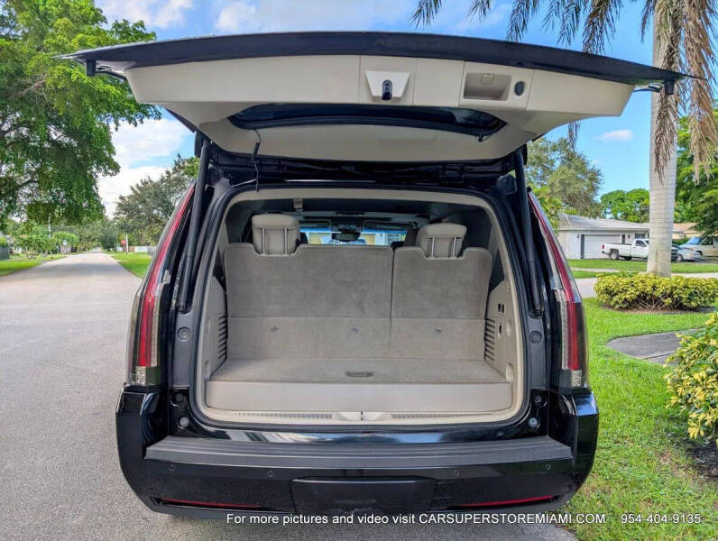 2015 Cadillac Escalade Luxury