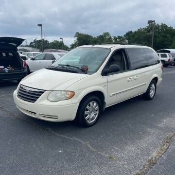 2007 Chrysler Town and Country for sale at Dealmaker Auto Sales in Jacksonville FL