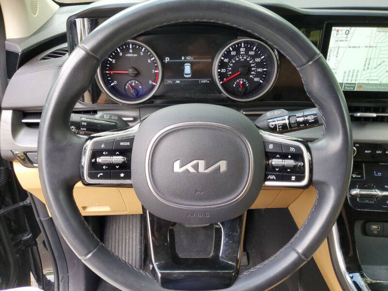2022 Kia Carnival EX