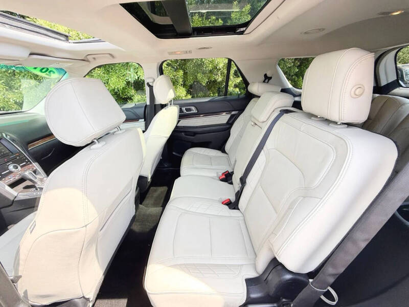 2016 Ford Explorer Platinum