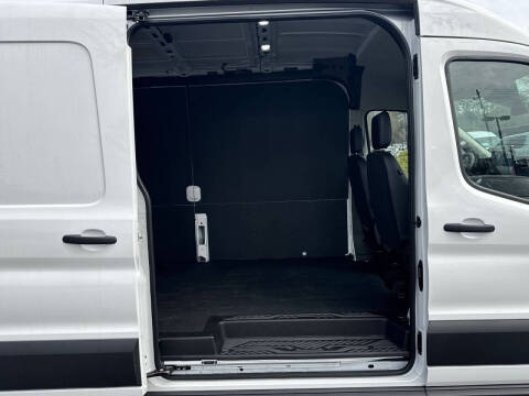 2026 Ford Transit 250