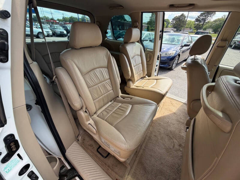 2002 Mazda MPV ES