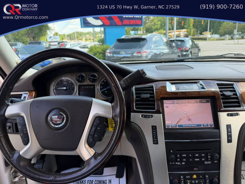 2013 Cadillac Escalade Platinum Edition