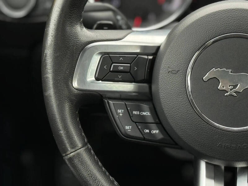 2015 Ford Mustang V6