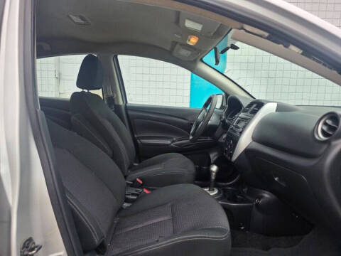 2017 Nissan Versa 1.6 S