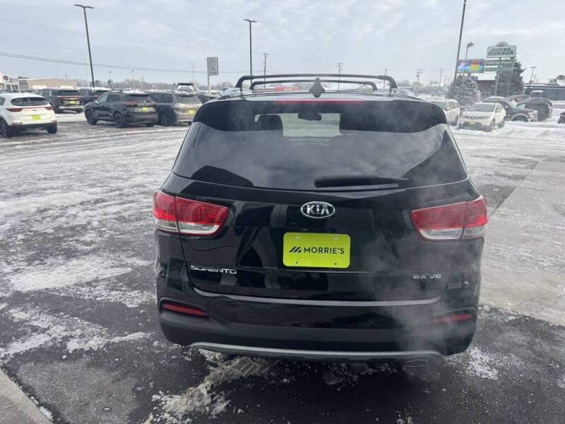 2017 Kia Sorento EX V6