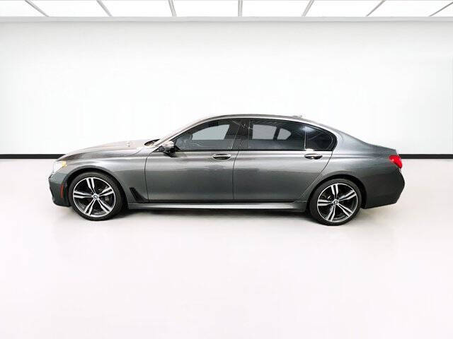 2017 BMW 7 Series 740i