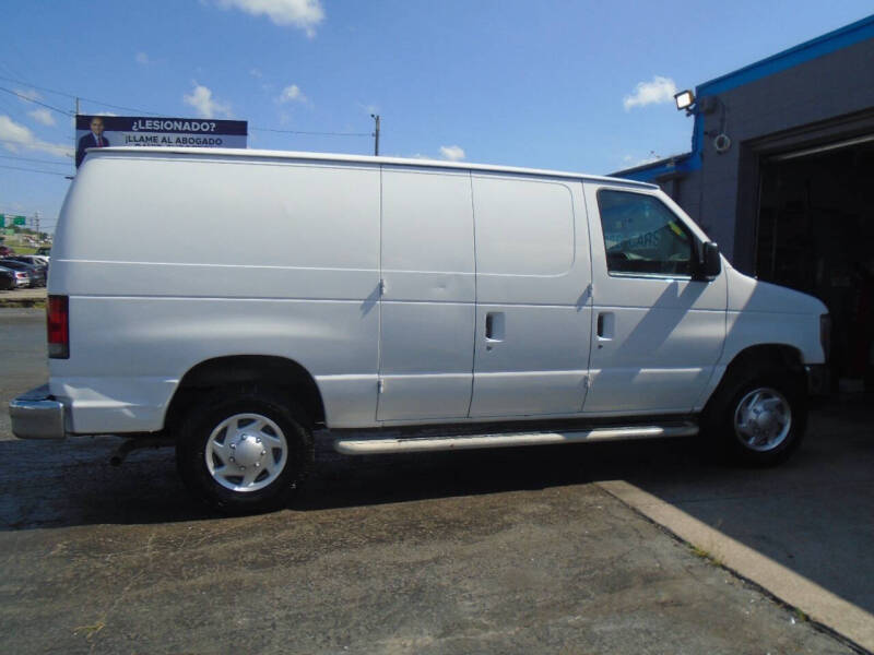 2014 Ford E-Series E-250