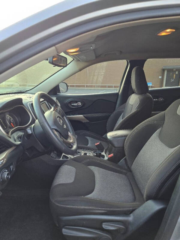2018 Jeep Cherokee Latitude