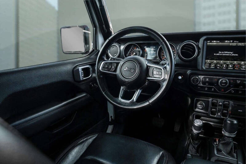 2020 Jeep Wrangler Unlimited Sahara Altitude