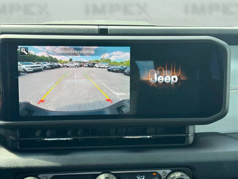 2024 Jeep Gladiator Sport