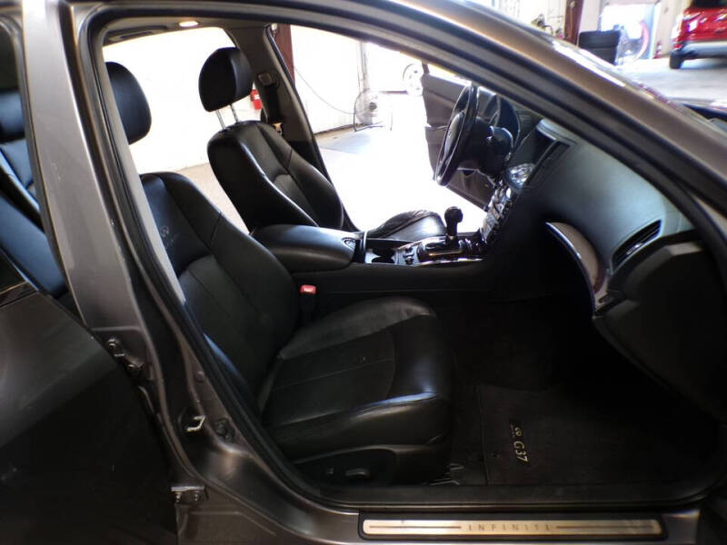 2012 Infiniti G37 Sedan x