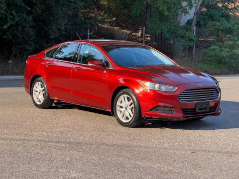 2014 Ford Fusion SE