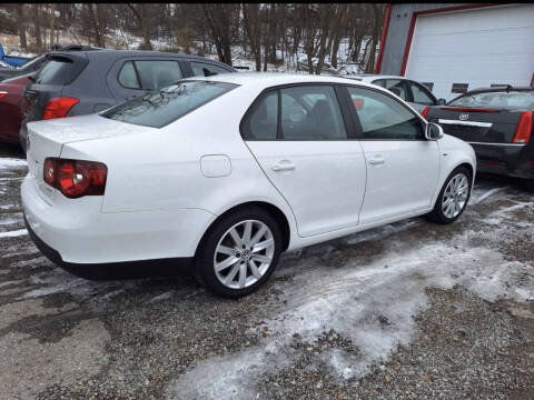 2010 Volkswagen Jetta Wolfsburg Edition PZEV